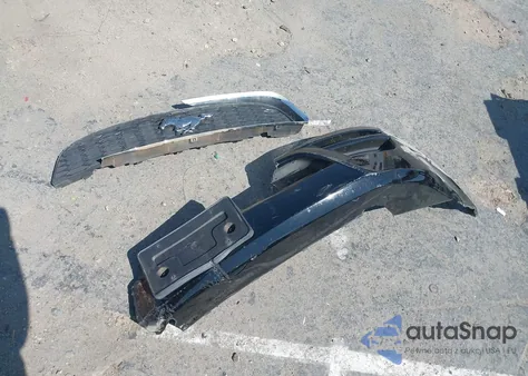 2014 Ford Mustang V6 из США, поврежденный, VIN 1ZVBP8AM3E5327827